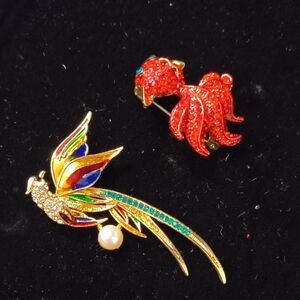 Colorful Bird and Fish Brooch Set